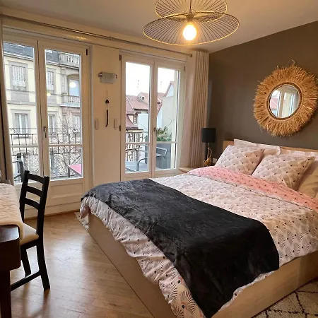 Magnifique 4 Personnes - 2 - 2 Sdb - Grande Terrasse Rue Des Tetes - Centre Apartment *