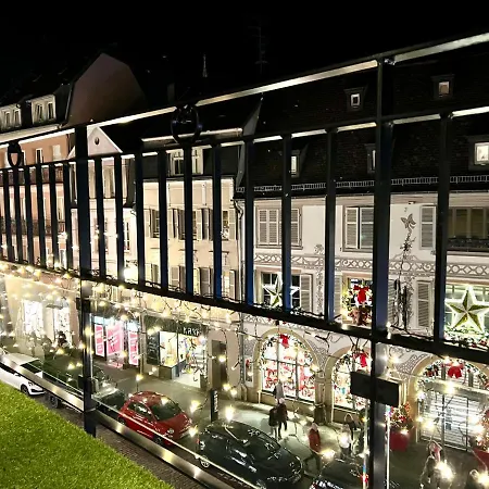 Magnifique 4 Personnes - 2 - 2 Sdb - Grande Terrasse Rue Des Tetes - Centre *